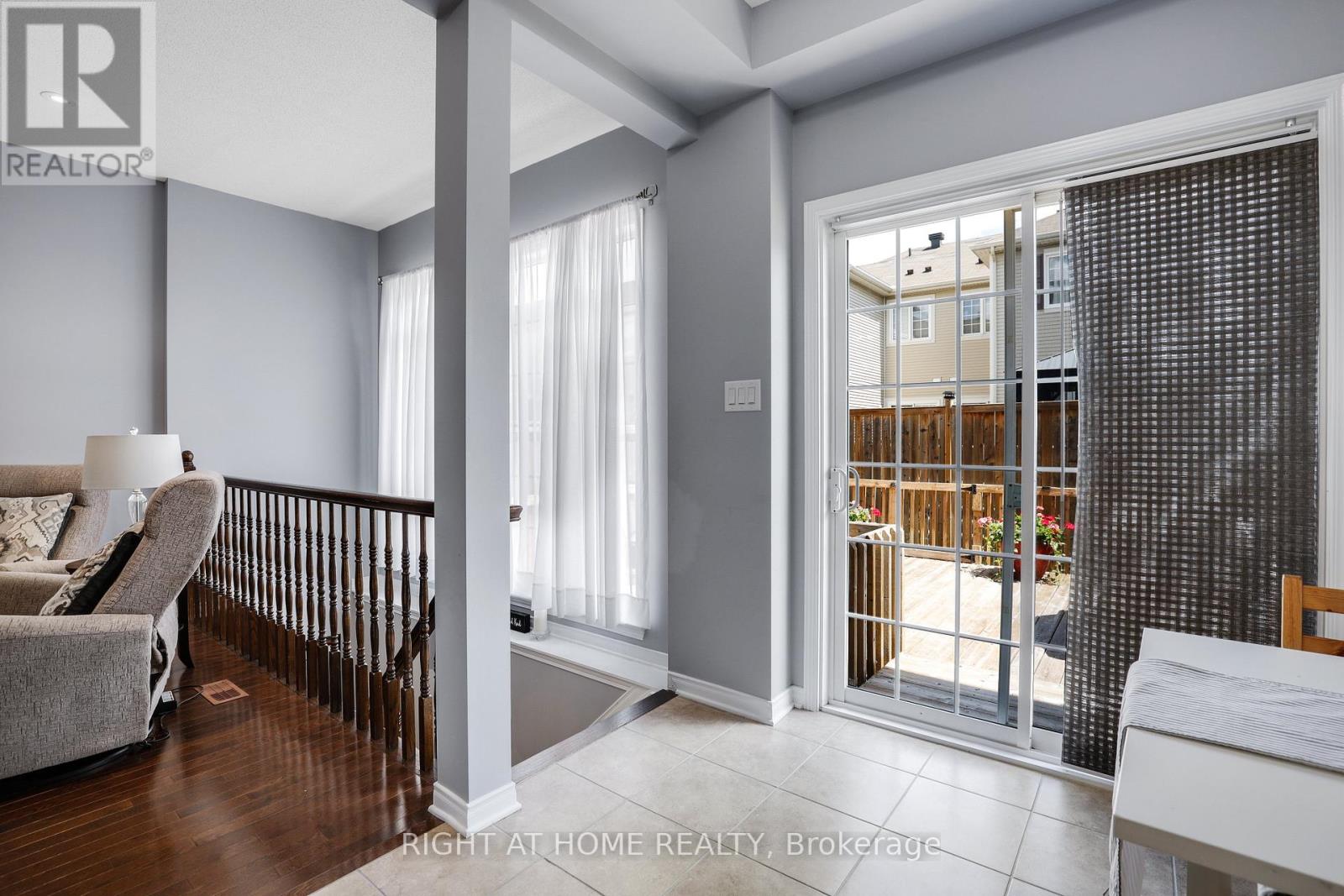 577 ASHBOURNE CRESCENT - 15