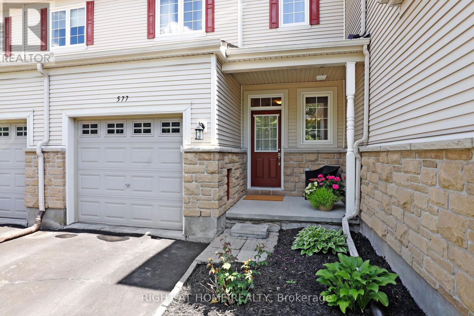 577 ASHBOURNE CRESCENT - 2