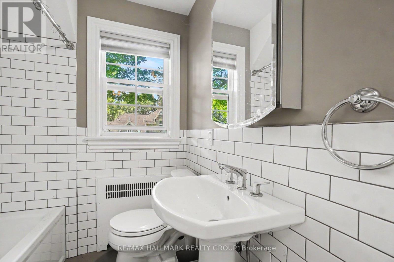 4 Bed, 4 Bath House for Rent in Ottawa – 171 MINTO PLACE, Ottawa – MLS# X13486522 - Image 15