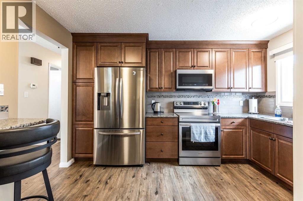 222 Cameron Road SE — photo 11