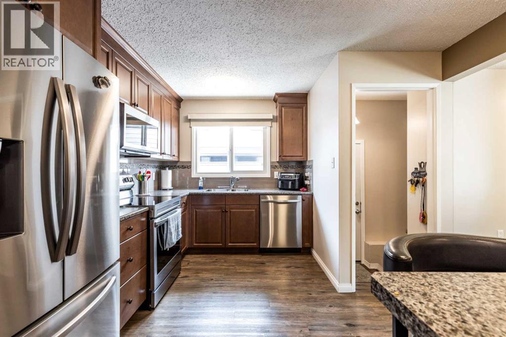 222 Cameron Road SE — photo 12