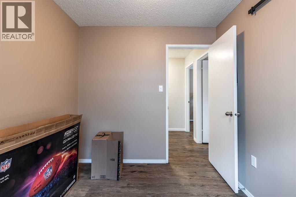 222 Cameron Road SE — photo 23