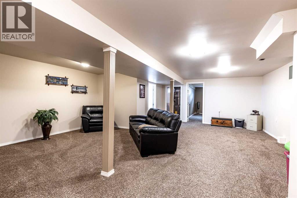 222 Cameron Road SE — photo 24