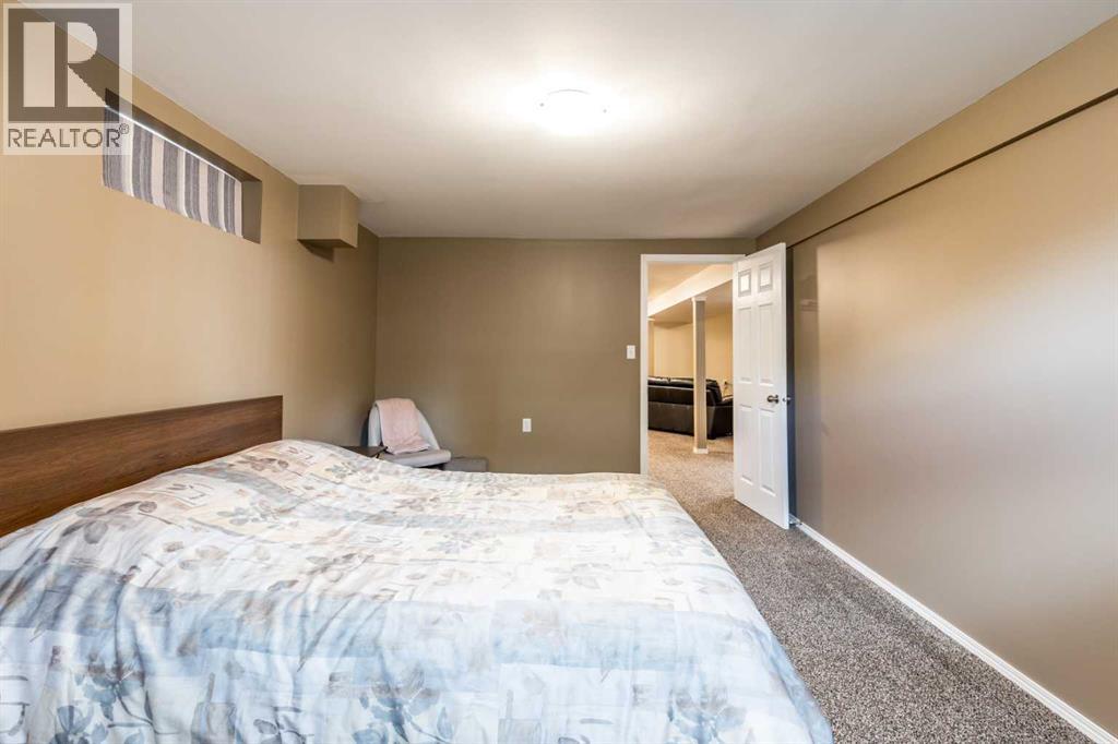 222 Cameron Road SE — photo 33