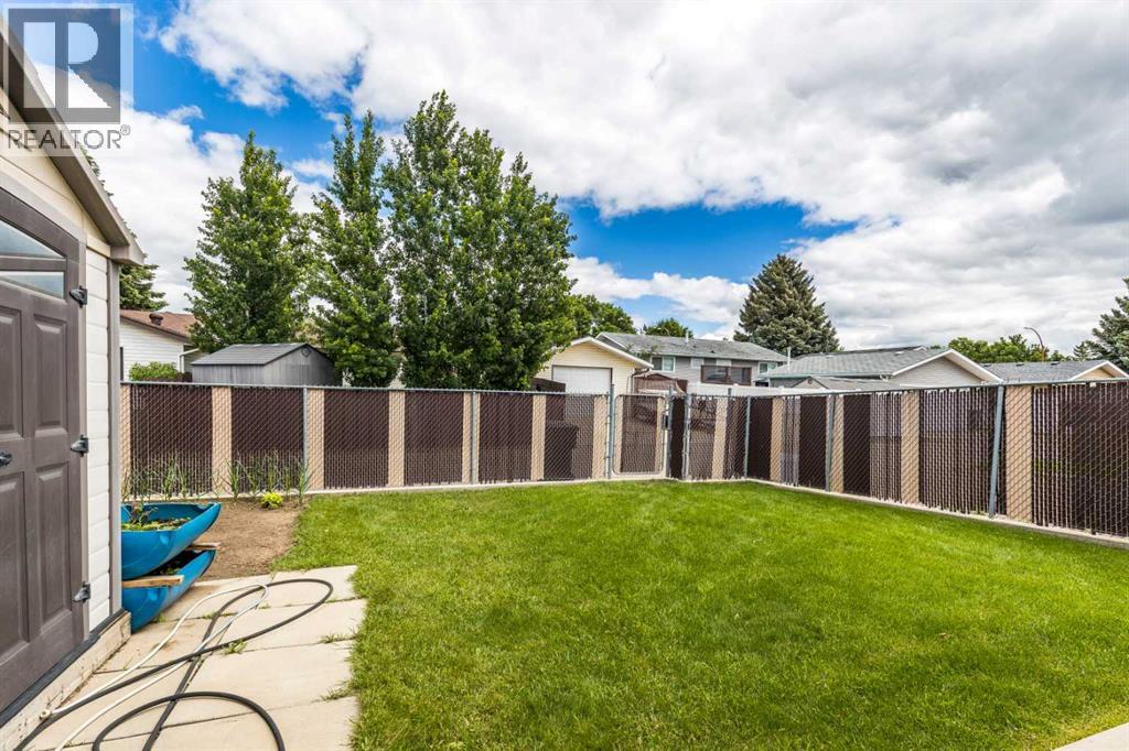 222 Cameron Road SE — photo 40