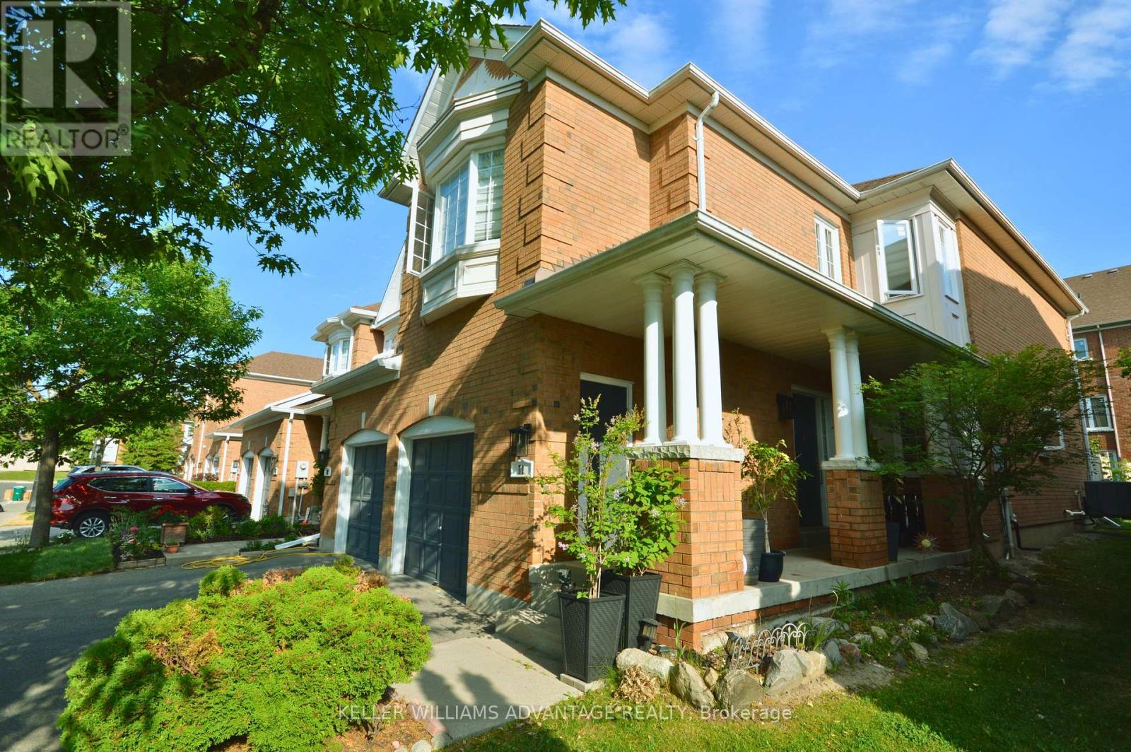 Listing photo of 11 - 190 HARDING BOULEVARD