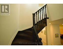11 - 190 Harding Boulevard, Richmond Hill, ON L4C0J9 Photo 10