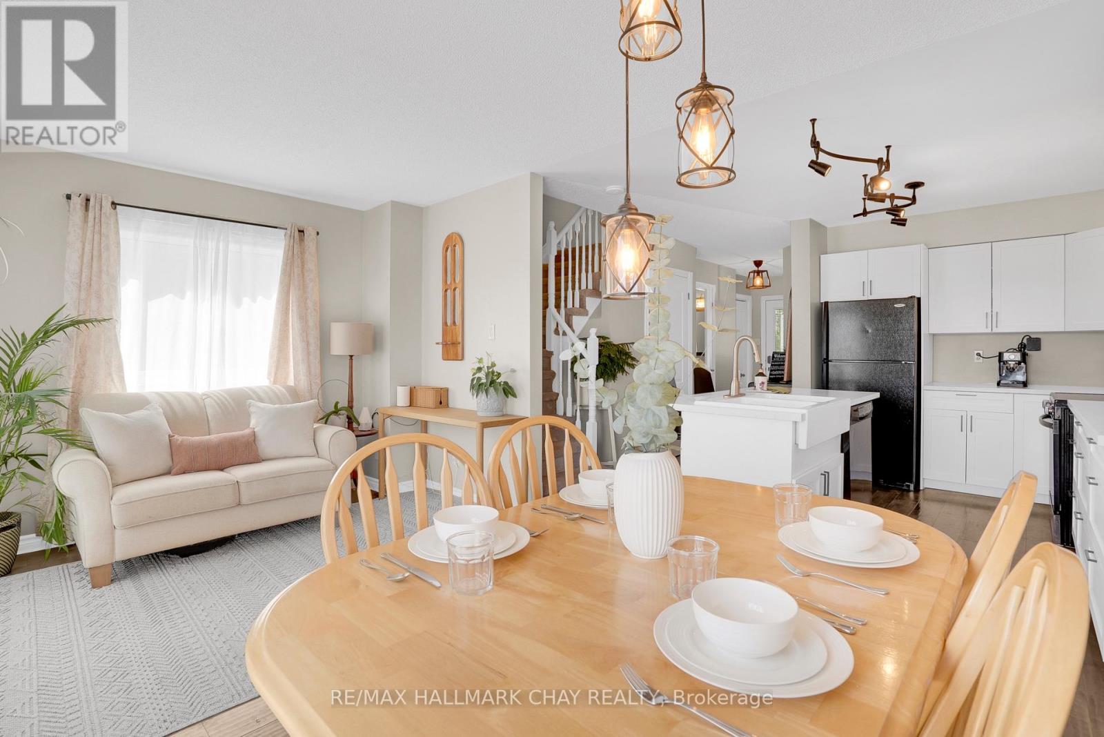 162 RITCHIE CRESCENT - 6