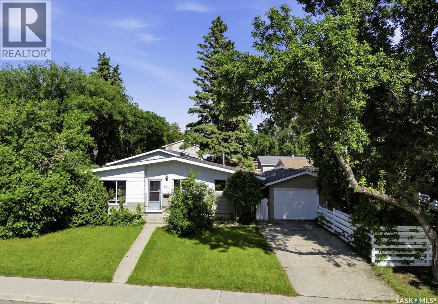 101 SALISBURY DRIVE - 4