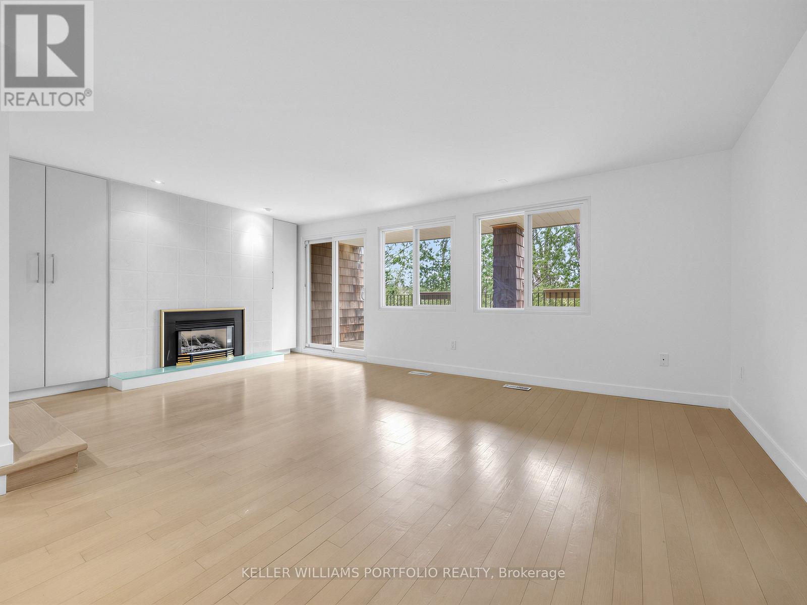 59 CRICKLEWOOD CRESCENT - 42
