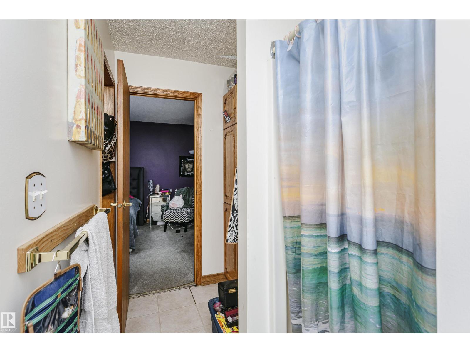 10436 26 AV NW — photo 29
