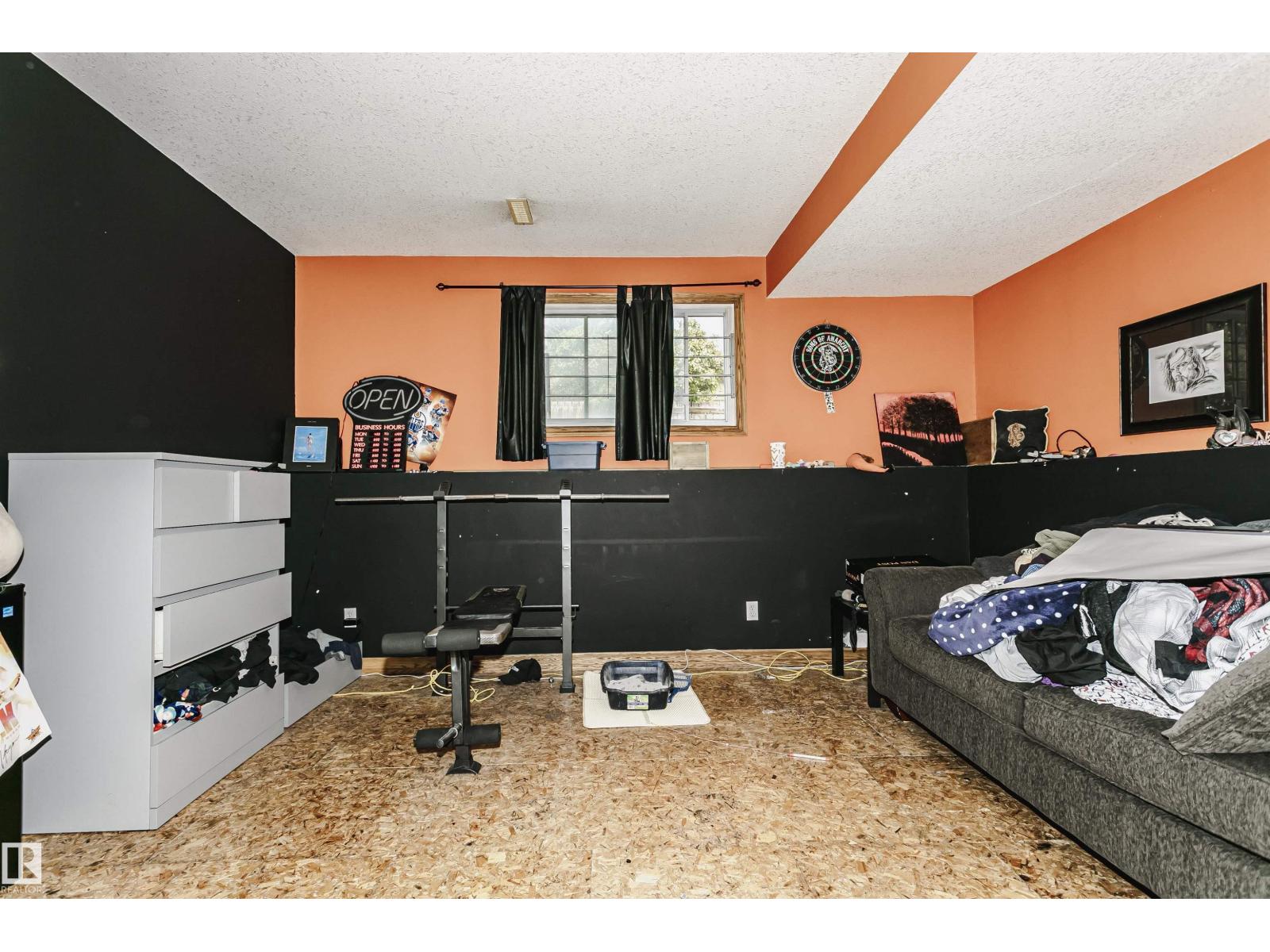 10436 26 AV NW — photo 33