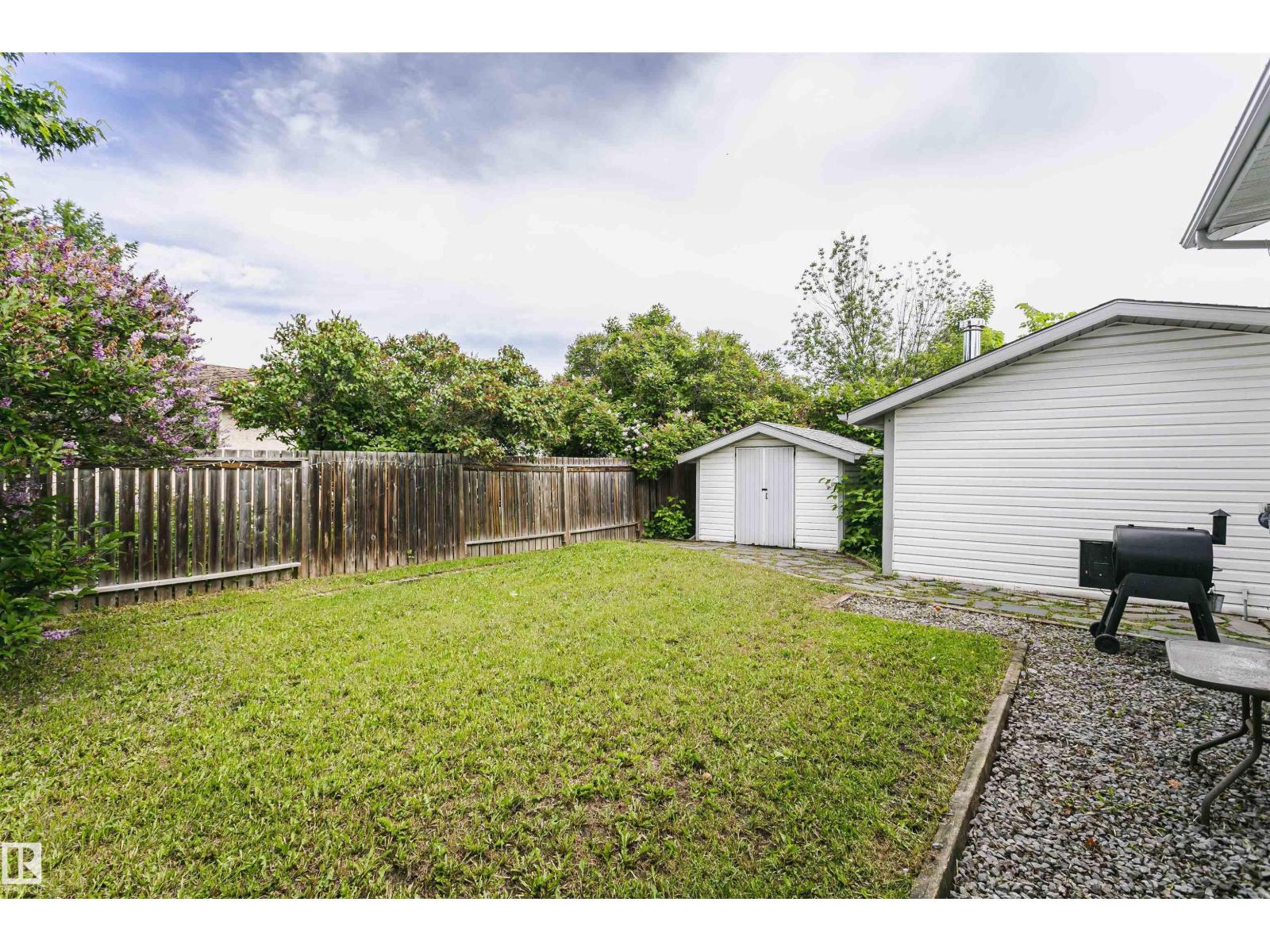 10436 26 AV NW — photo 37
