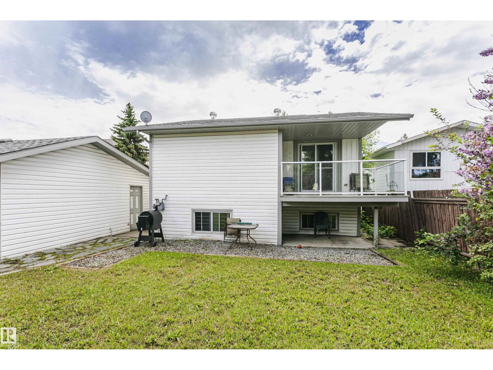 10436 26 AV NW — photo 38