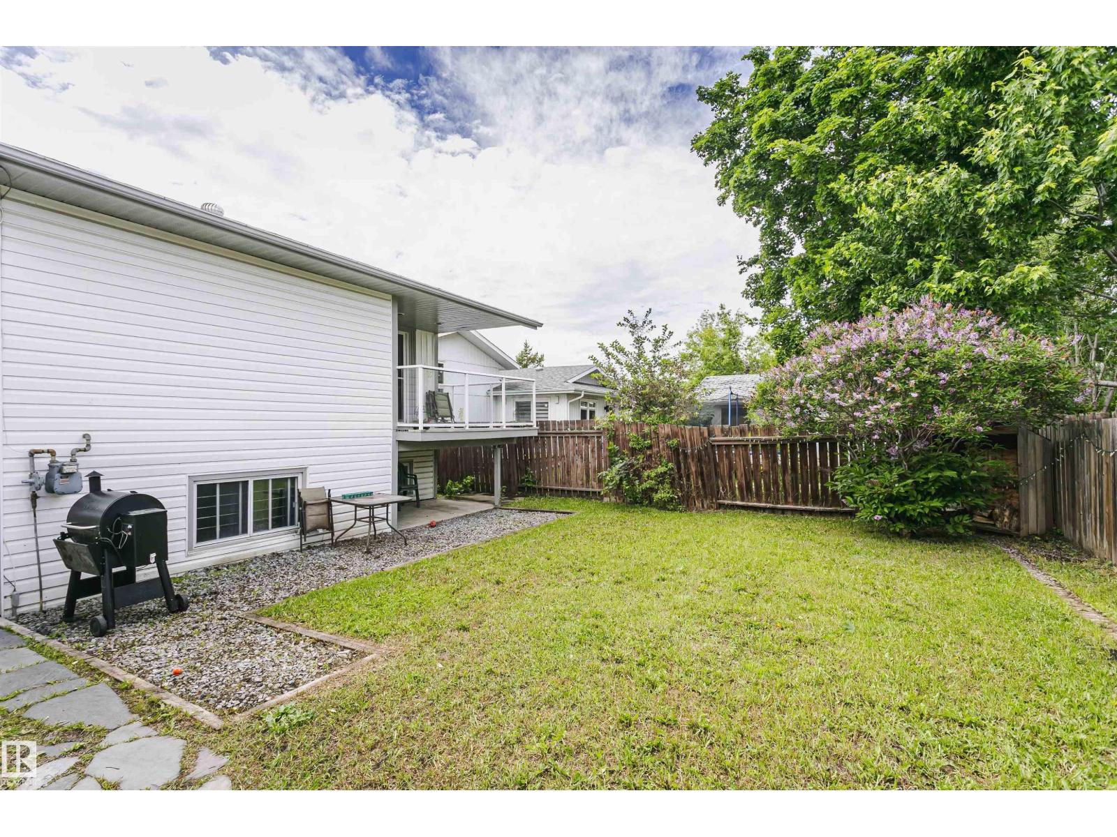 10436 26 AV NW — photo 39