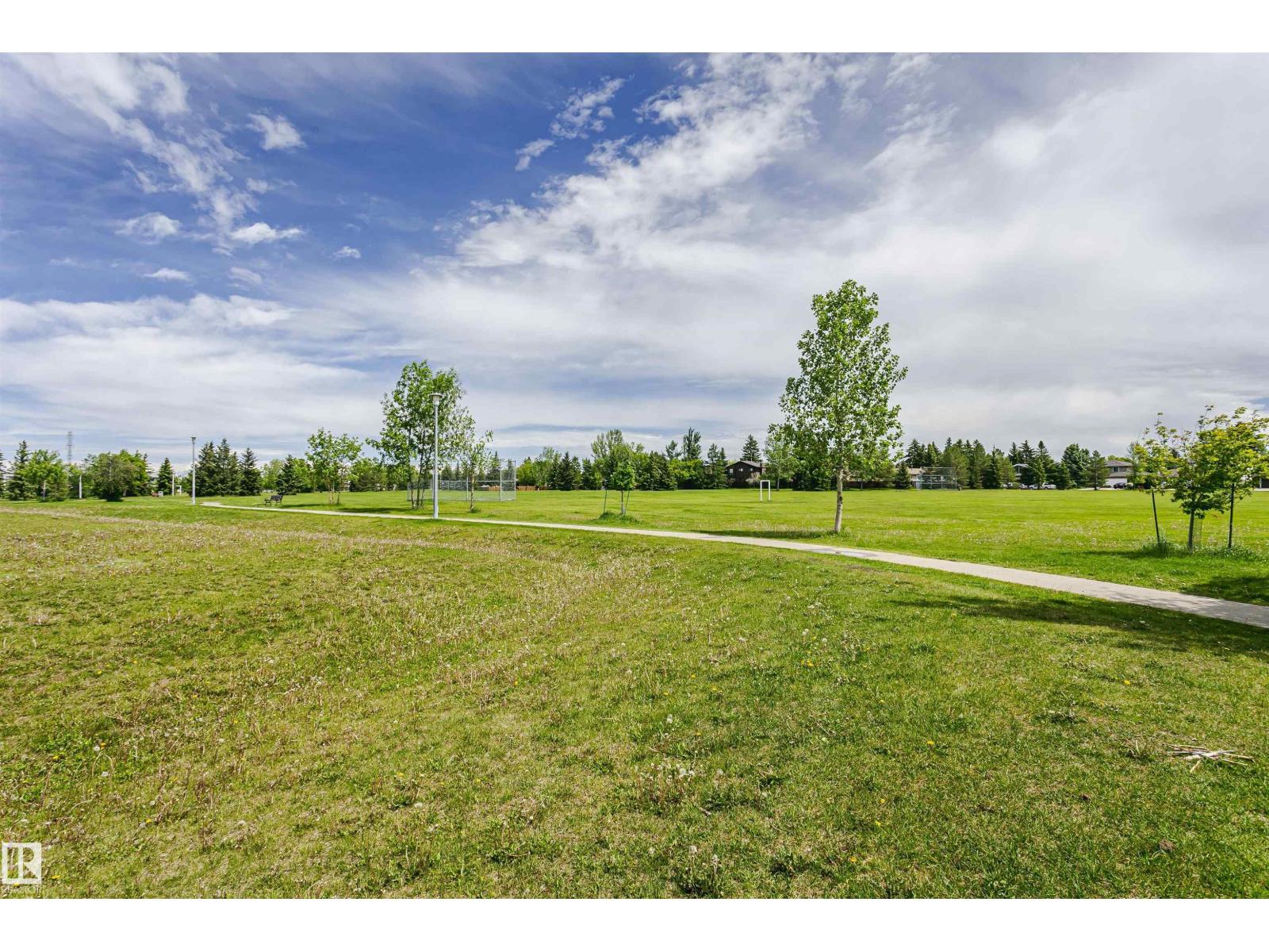 10436 26 AV NW — photo 43