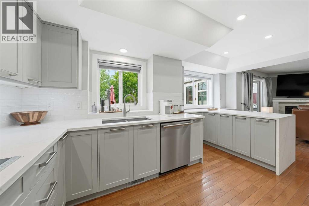 308 Douglasbank Drive SE — photo 15