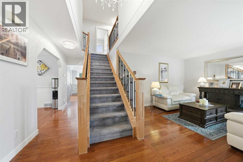 308 Douglasbank Drive SE — photo 6