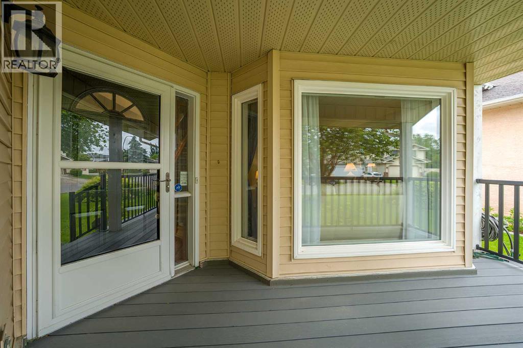 308 Douglasbank Drive SE - photo 4