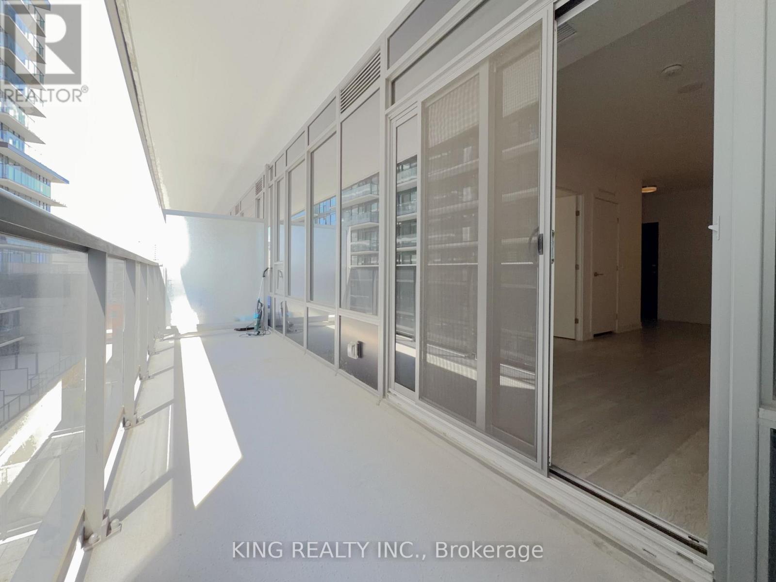 #608 212 KING WILLIAM STREET - 23