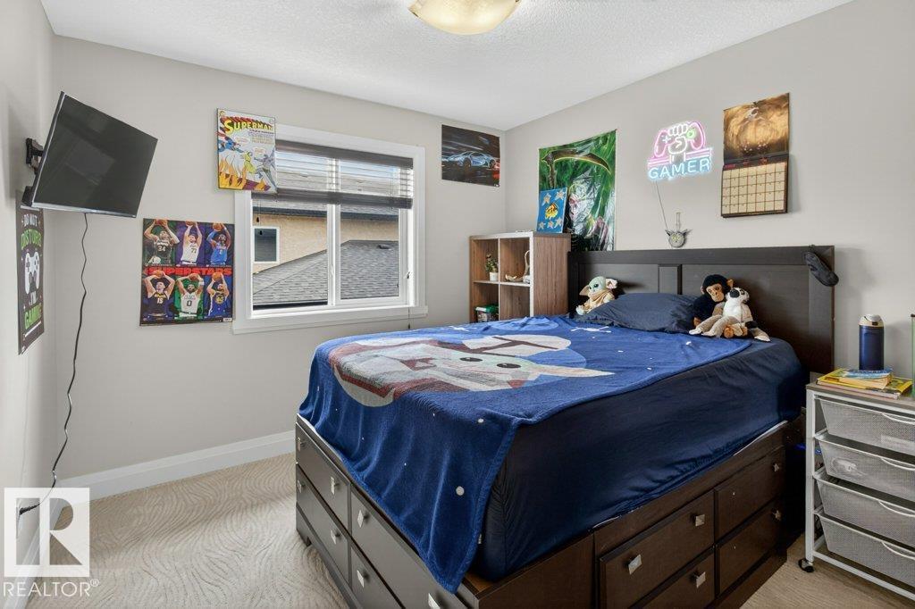 5606 RUE EAGLEMONT - 32