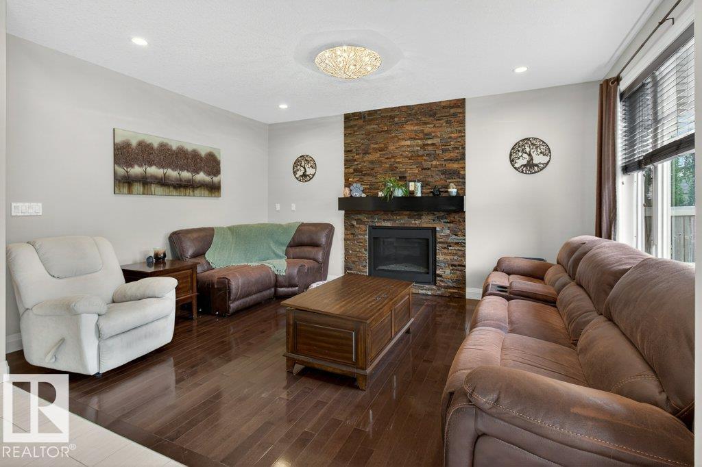 5606 RUE EAGLEMONT - 19