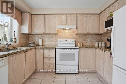 #72 4950 ALBINA WAY - 15
