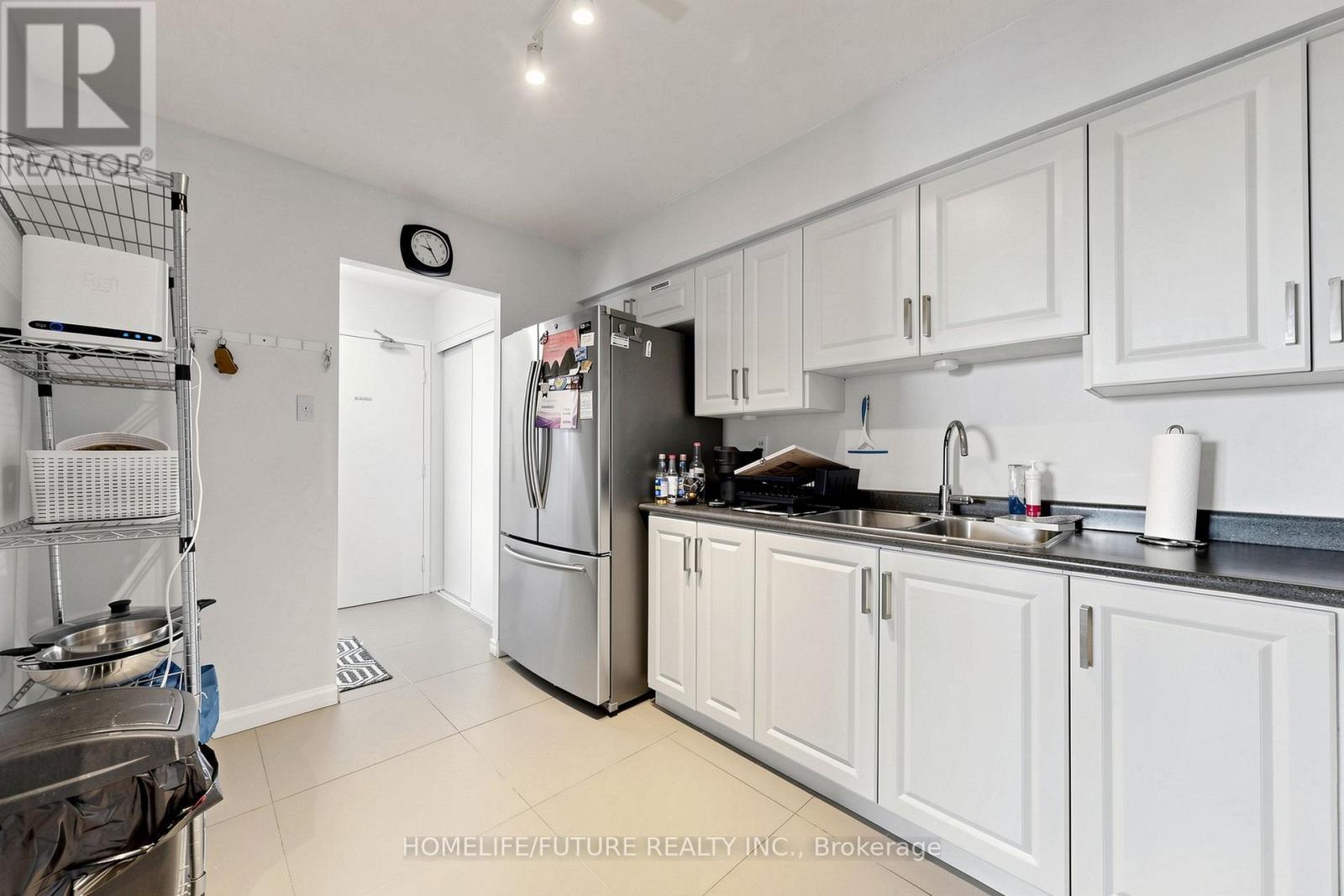 #709 3380 EGLINTON AVENUE E - Image 14