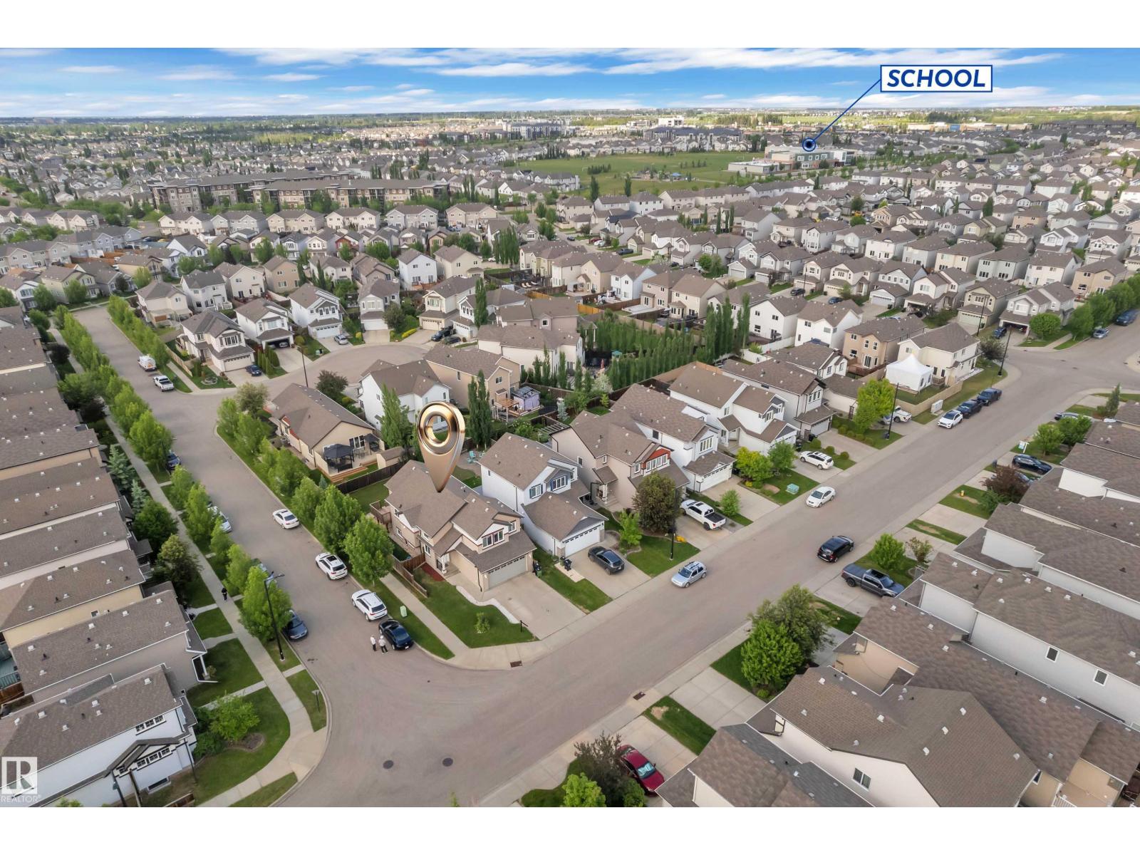 6140 18 AV SW — photo 41