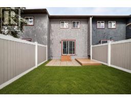 Bedroom - 702, 9930 Bonaventure Drive Se, Calgary, AB T2J4L4 Photo 7
