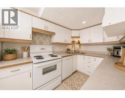 702, 9930 Bonaventure Drive SE - photo 2