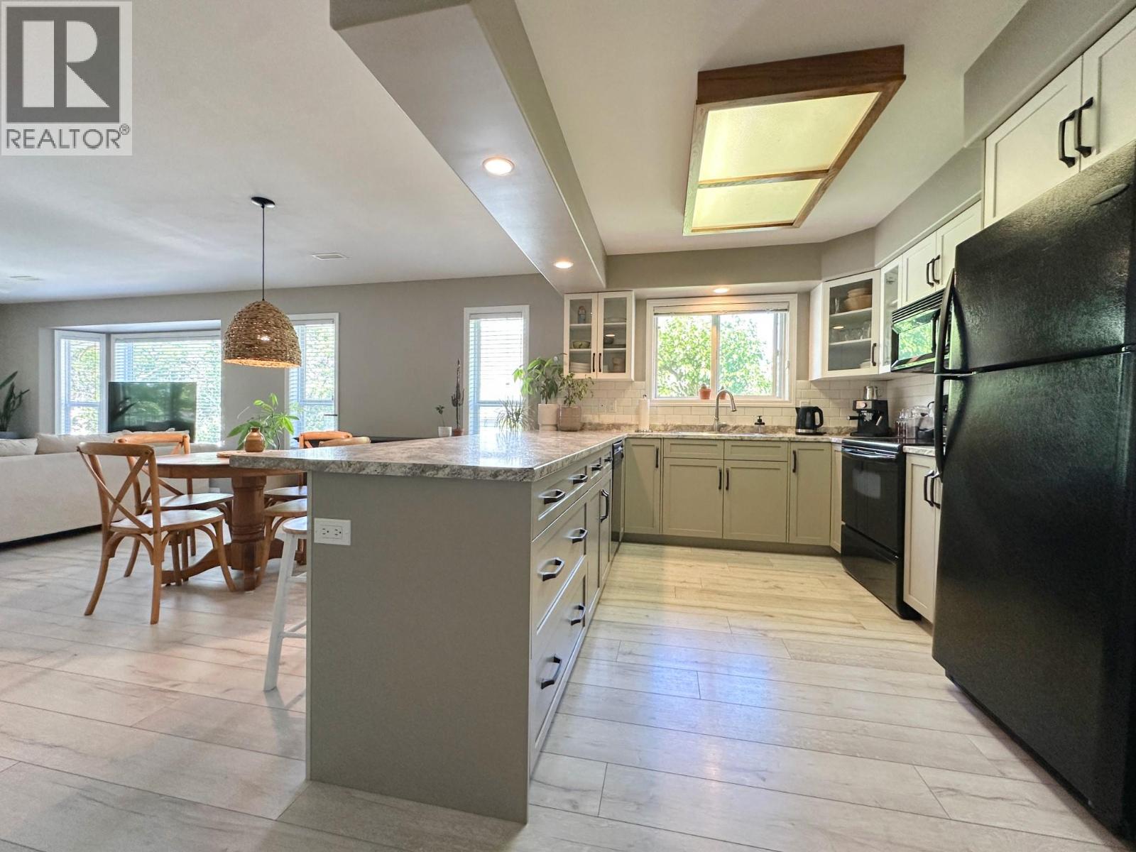 #3 8507 70TH Avenue - 12