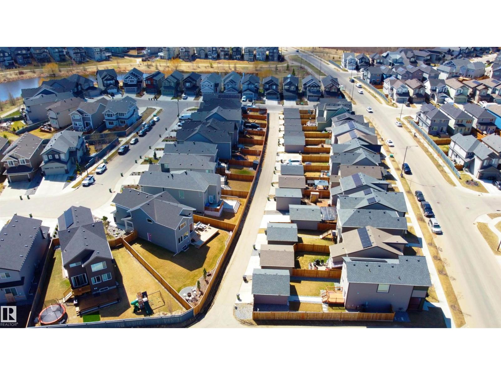 1450 DARBY GREEN SW - 44