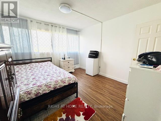 #315 95 LEEWARD GLENWAY - 15