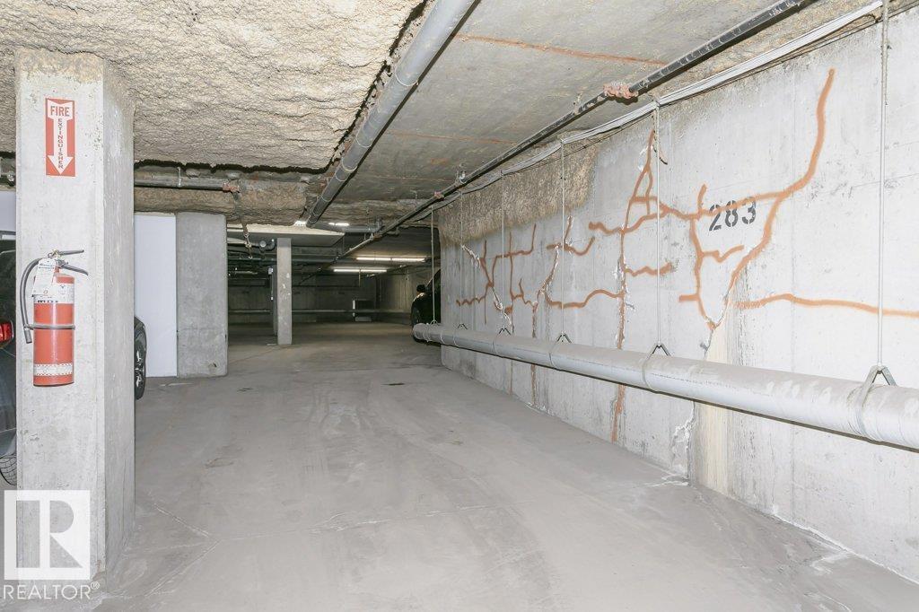 #323 16807 100 AV NW - 37