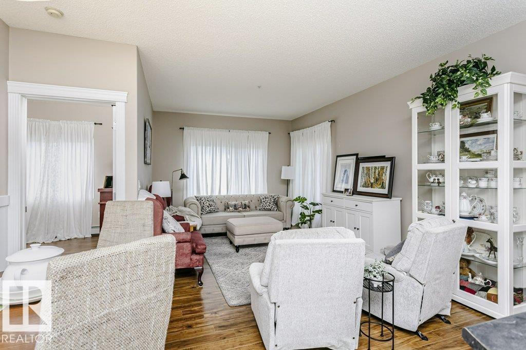 #323 16807 100 AV NW - 10
