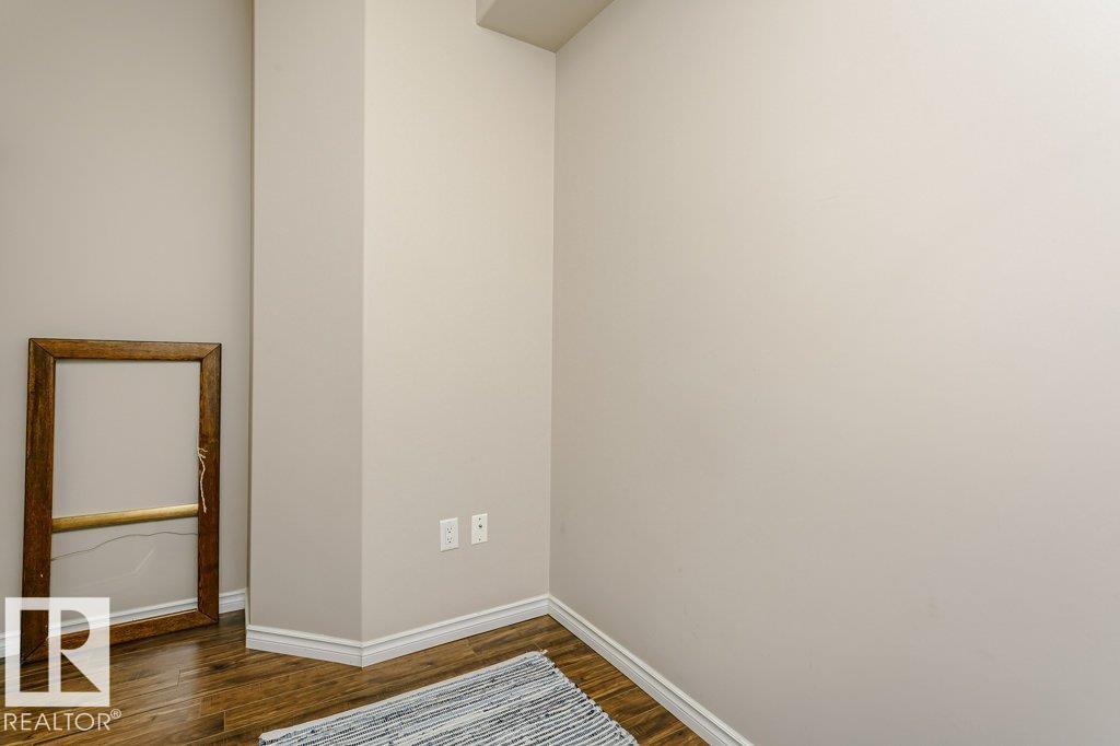 #323 16807 100 AV NW - 27
