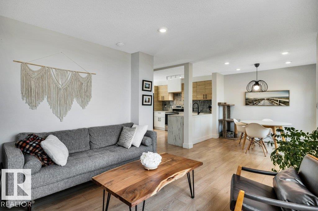 292 GRANDIN VG — photo 11