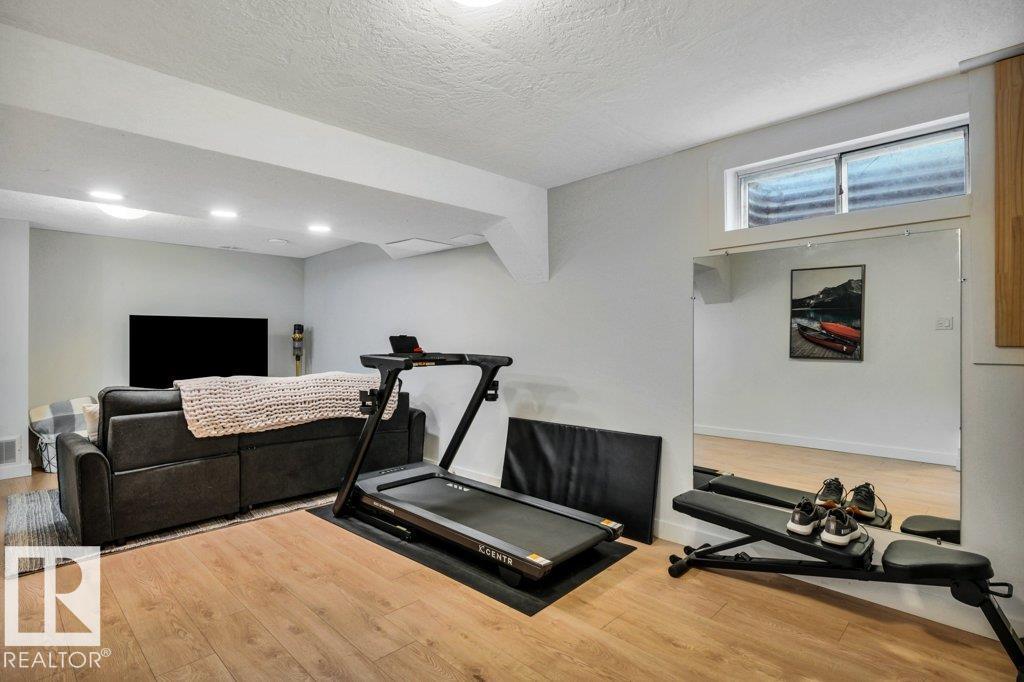 292 GRANDIN VG — photo 23