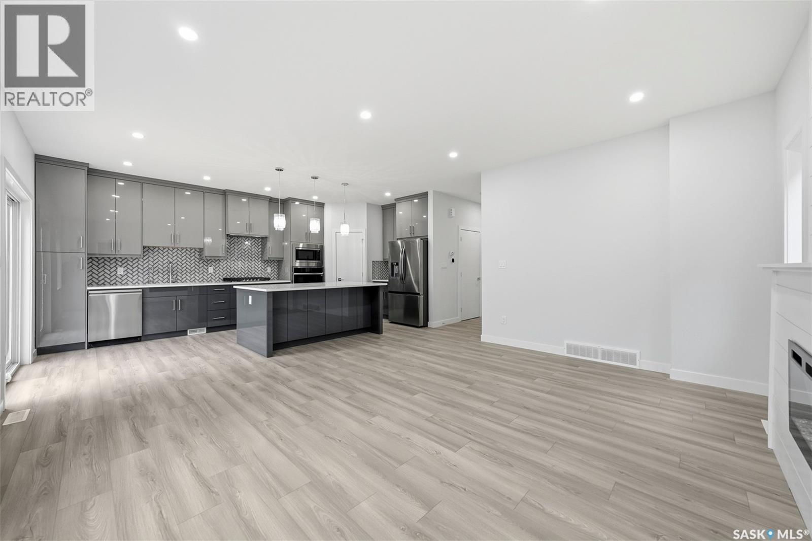 534 Sharma CRESCENT - 10