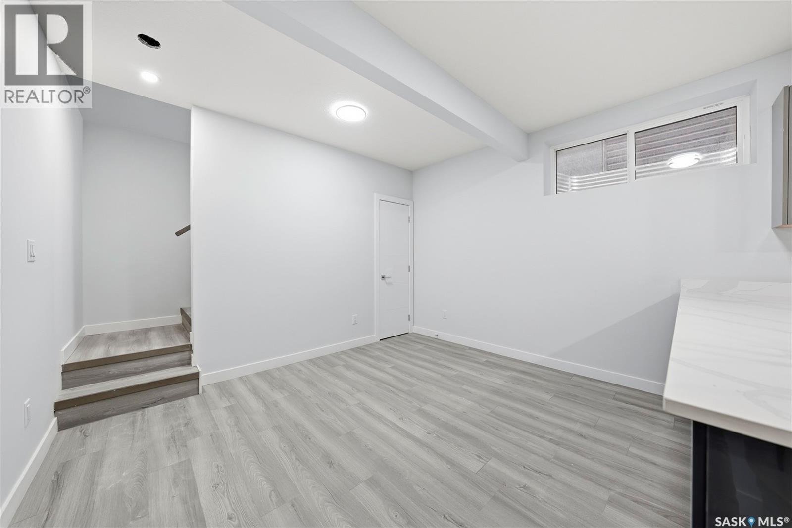 534 Sharma CRESCENT - 26