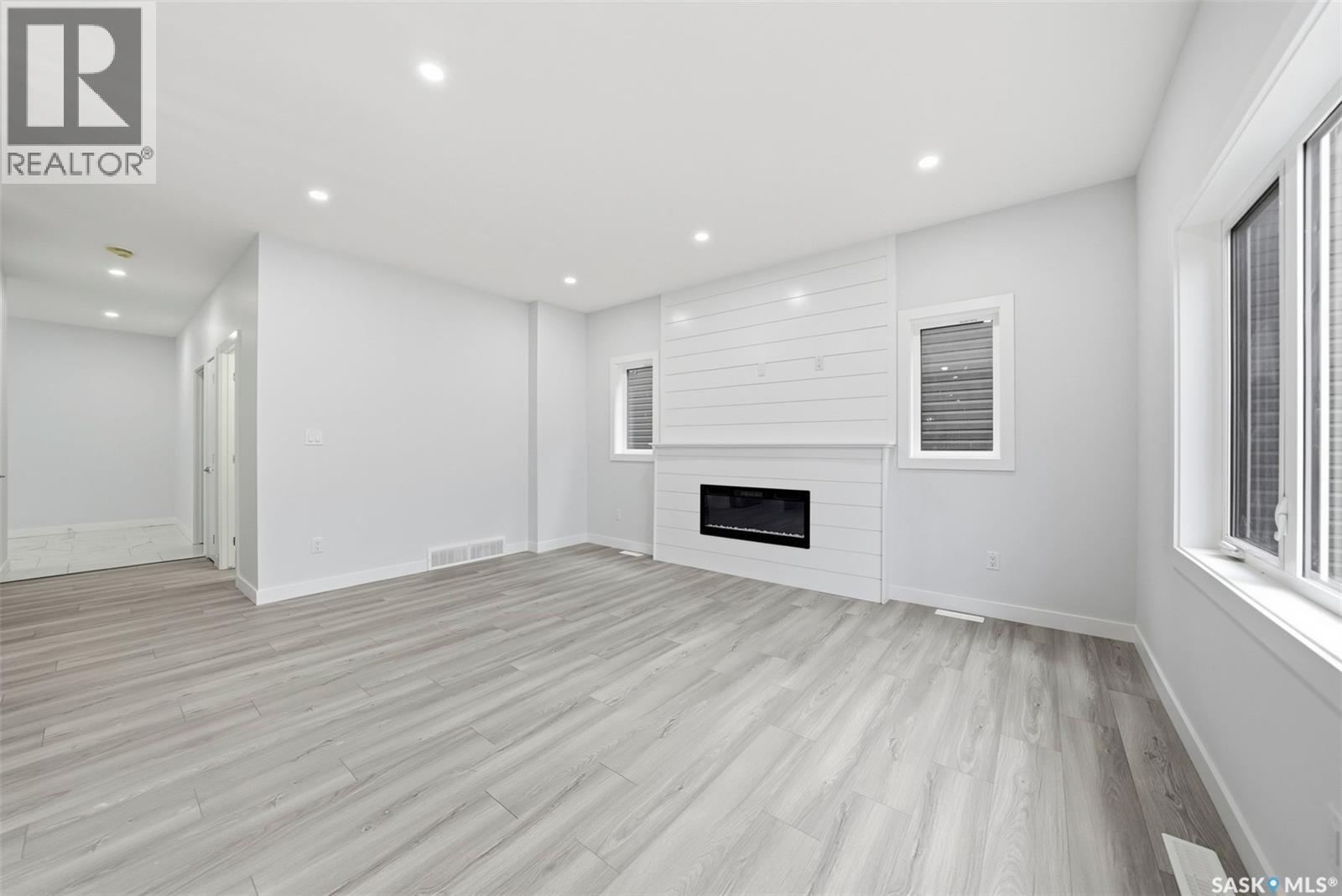 534 Sharma CRESCENT - 9