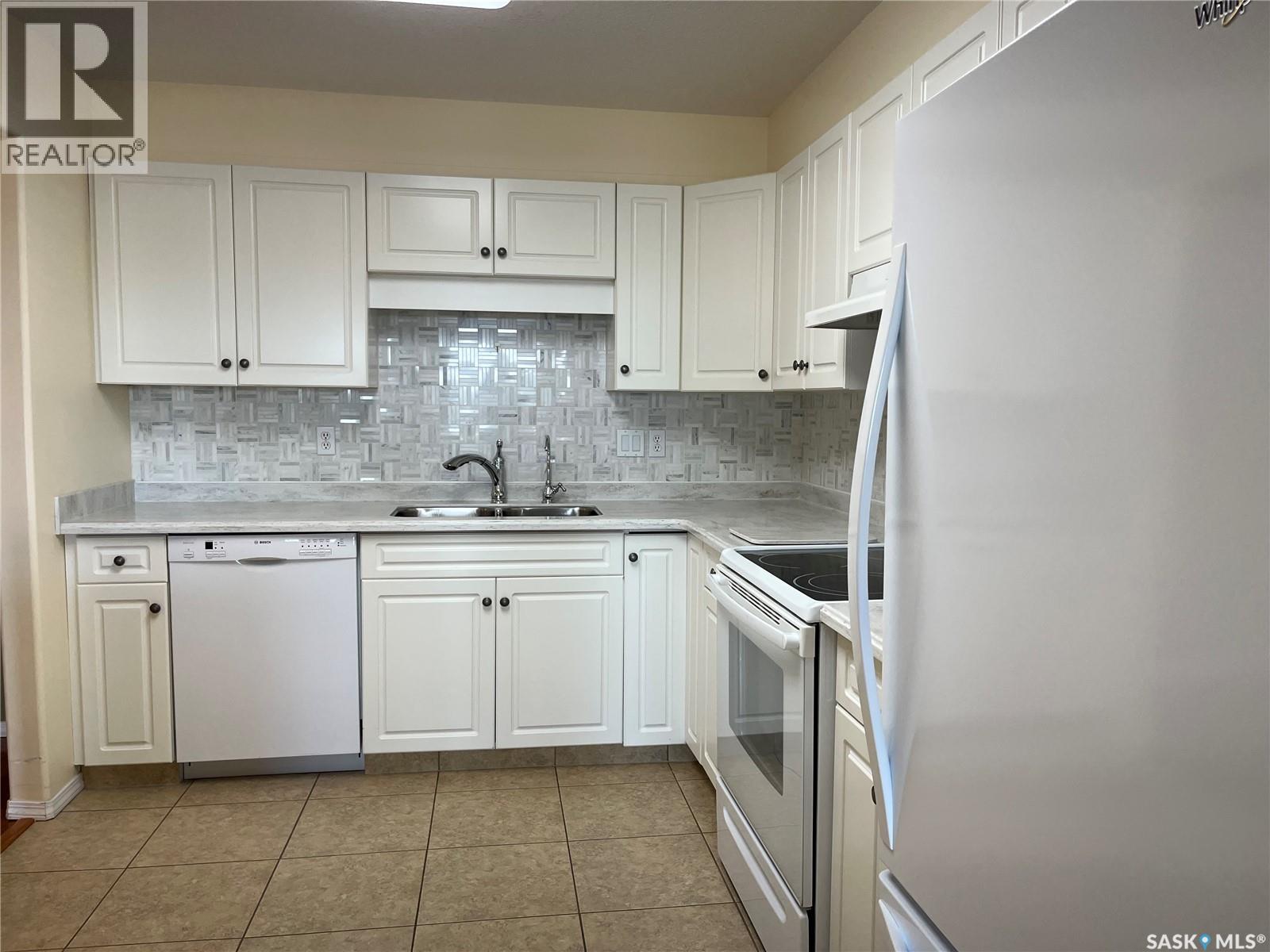 #302 2300 Tell PLACE - 10