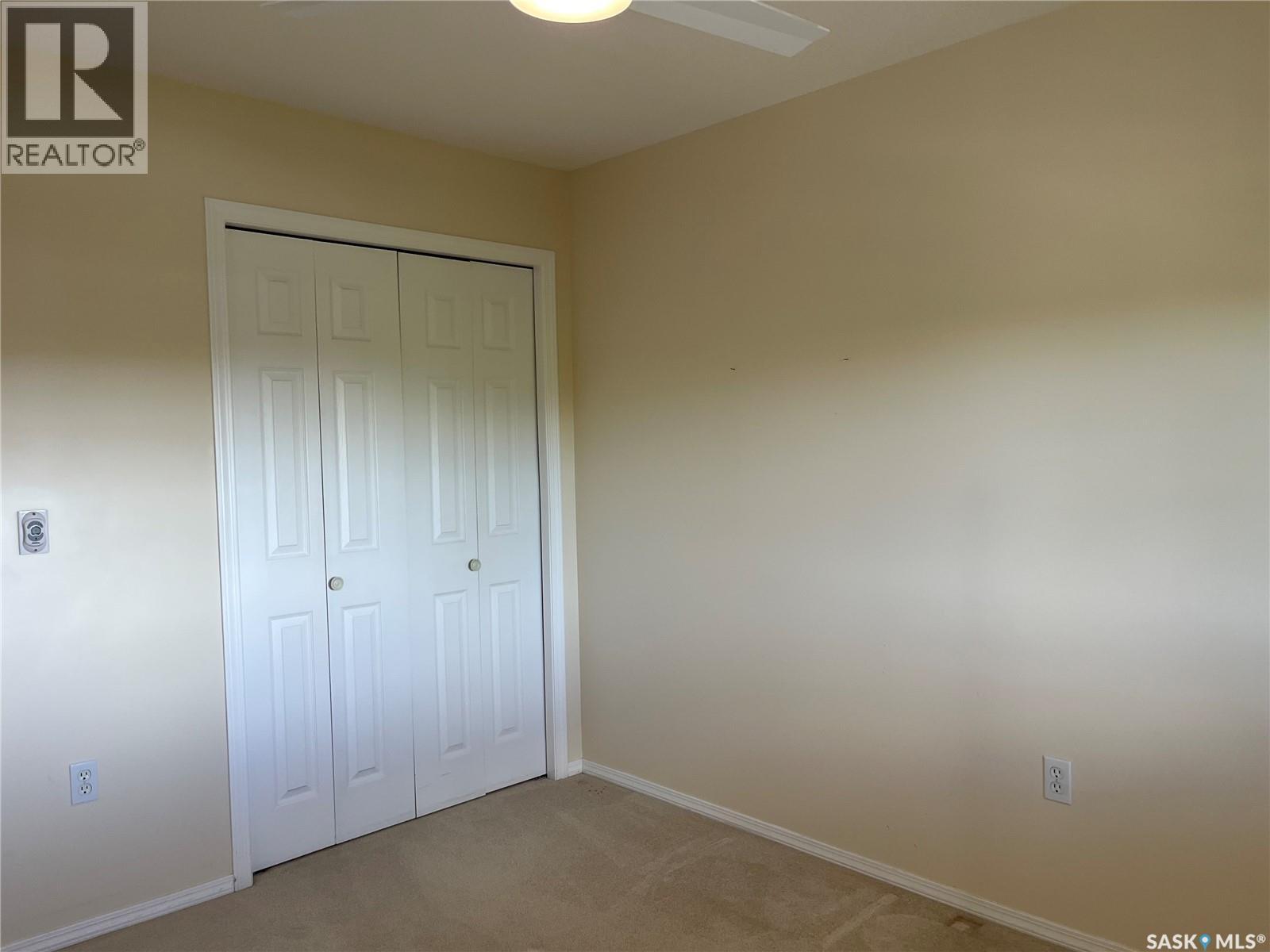 #302 2300 Tell PLACE - 17