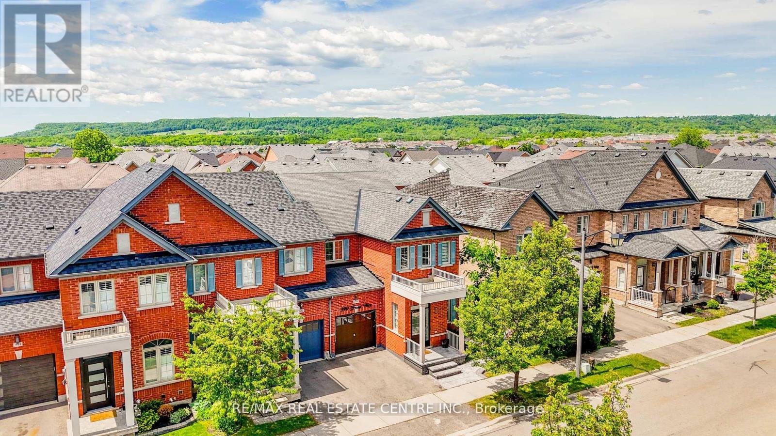 590 GRANT WAY - 2