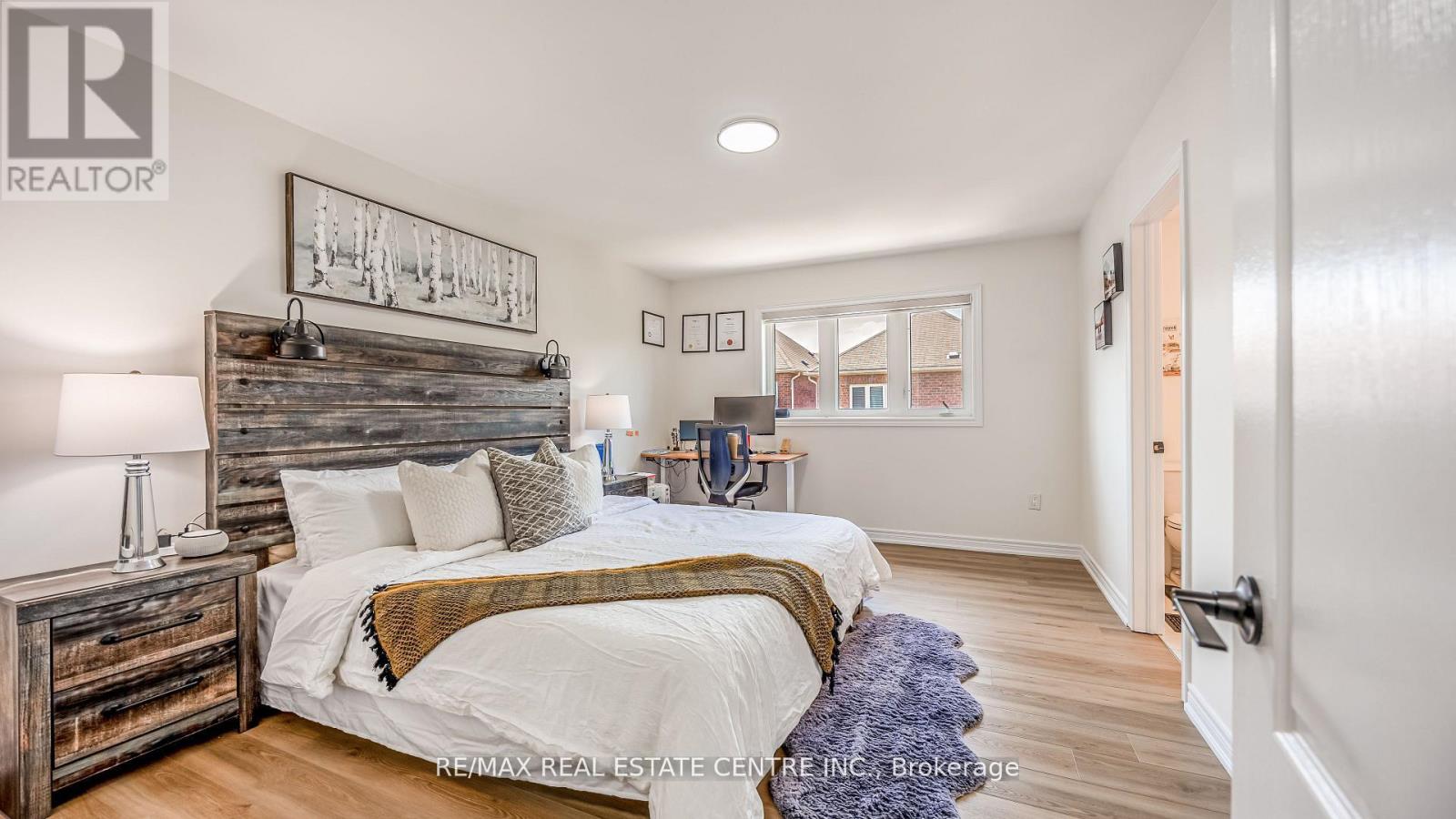 590 GRANT WAY - 21