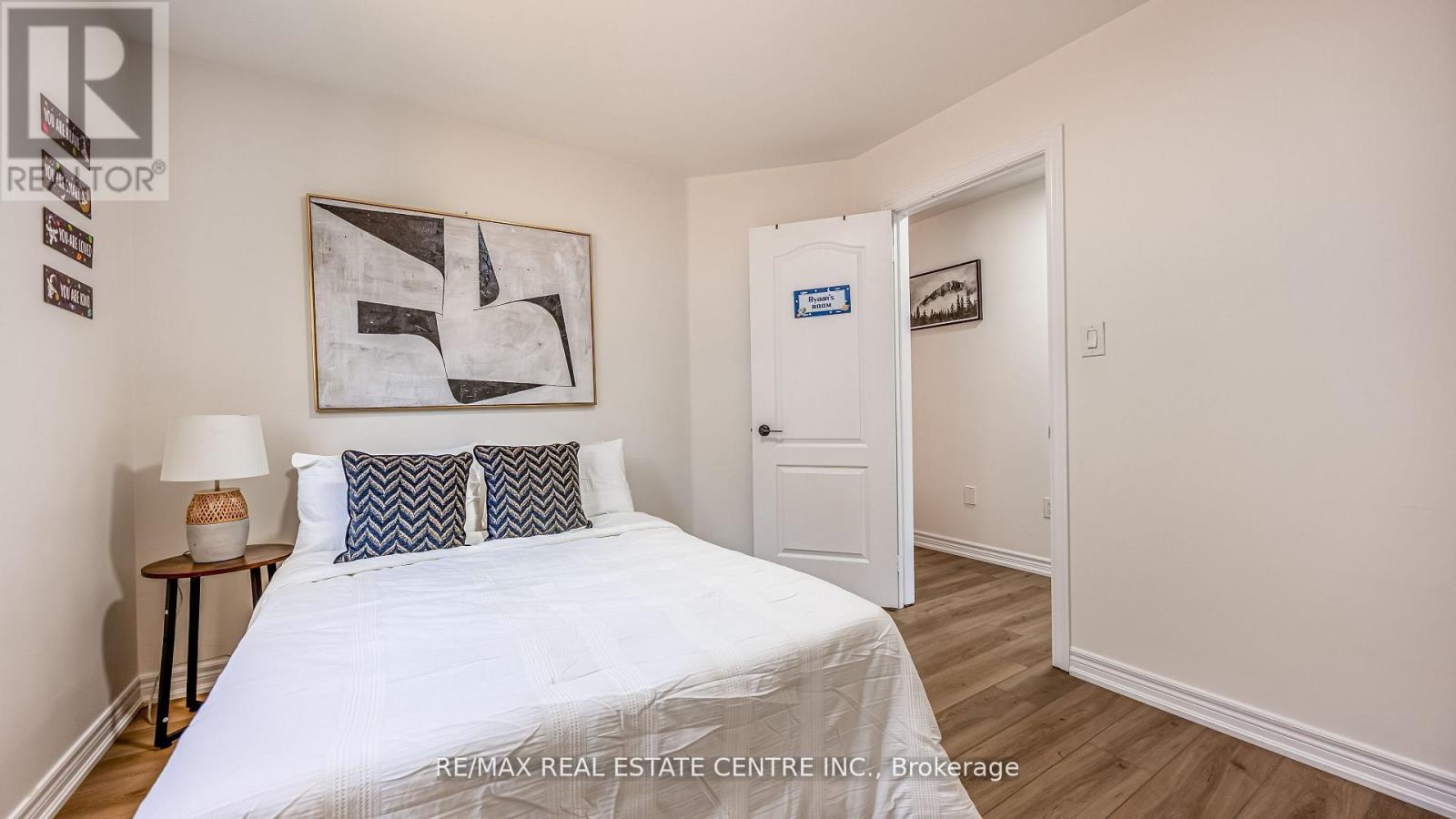 590 GRANT WAY - 29