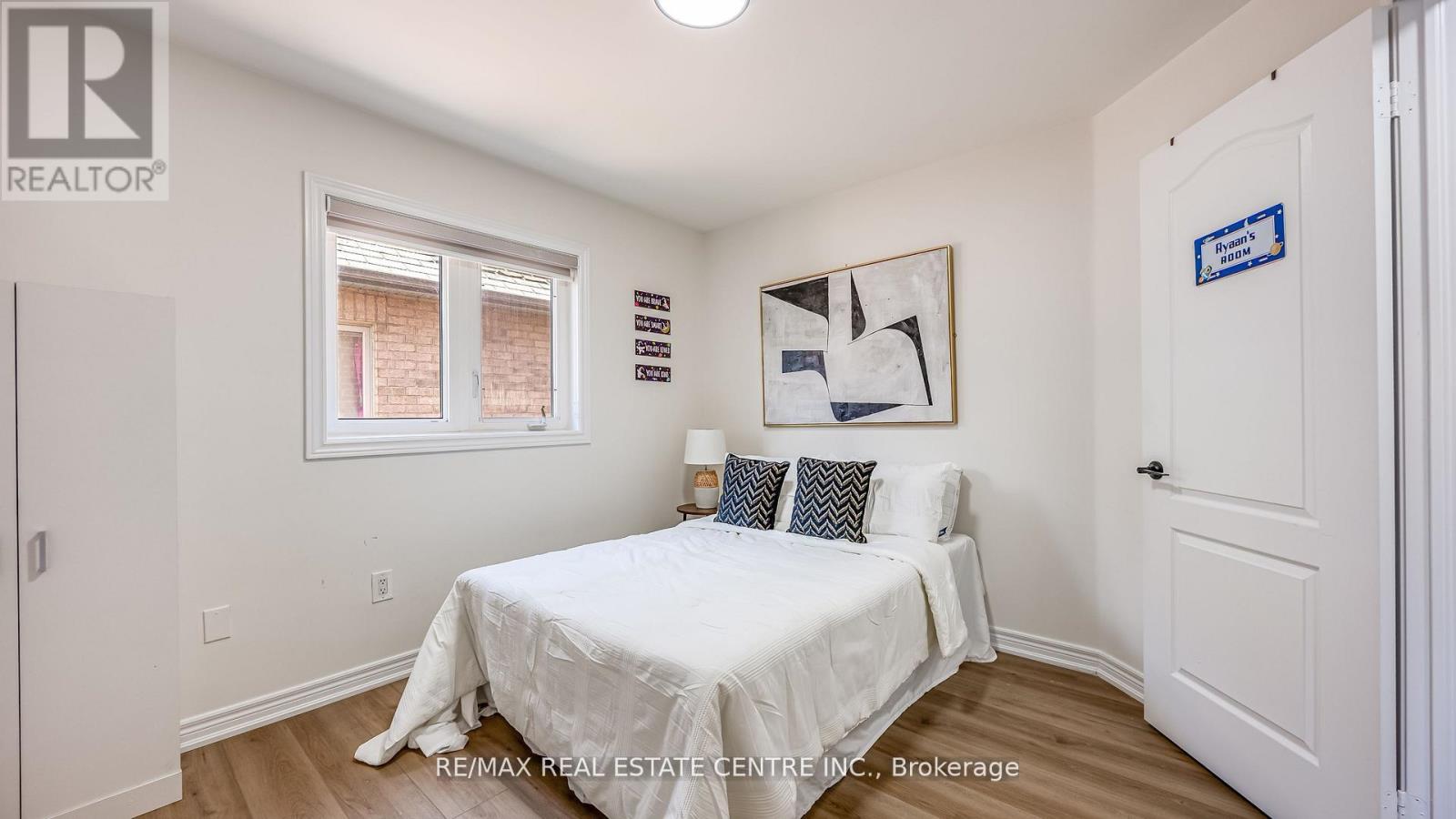 590 GRANT WAY - 30