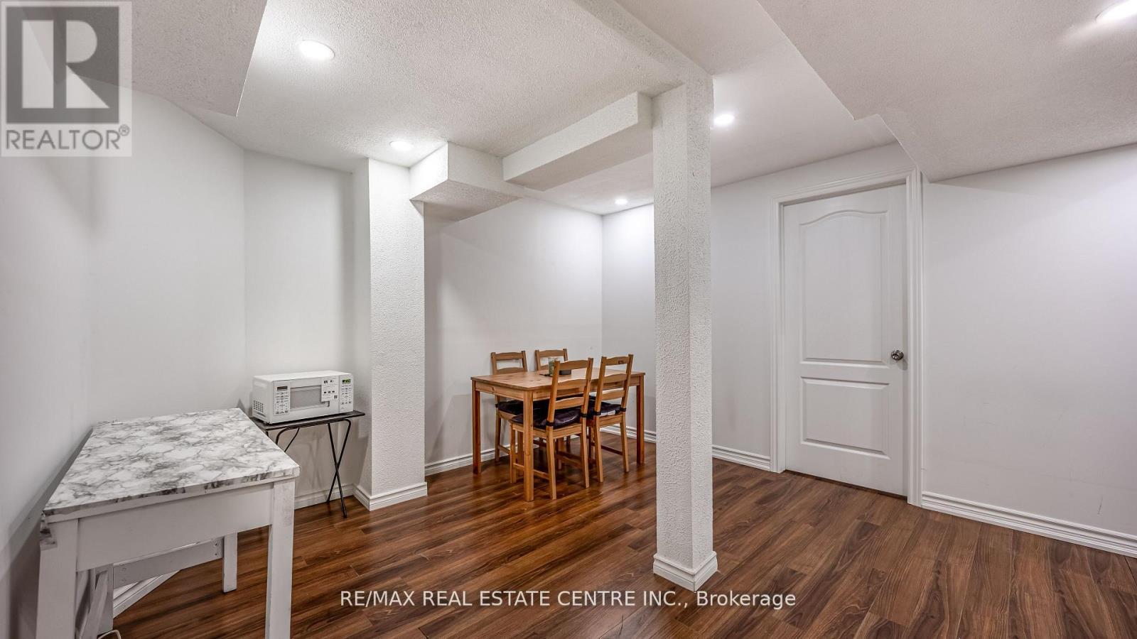 590 GRANT WAY - 41