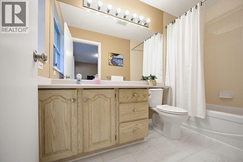 80 2450 HAWTHORNE AVENUE, Port Coquitlam